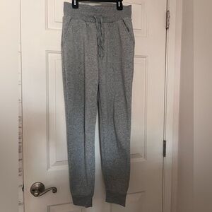 GRAY SWEATPANTS